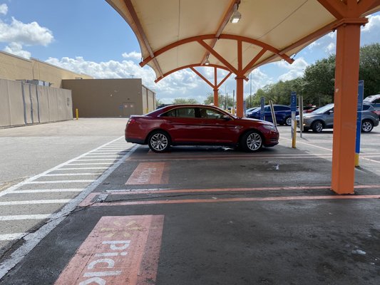 Walmart Supercenter by null