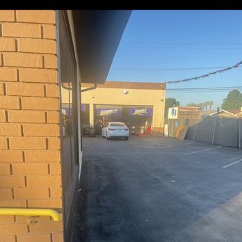 Discount Tire & Service Centers - 5:59 one minute before closing with my car just sitting there untouched. - Auto Repair Near Me - Downey, California Discount Tire & Service Centers - 5:59 one minute before closing with my car just sitting there untouched. - Auto Repair Near Me - Downey, California