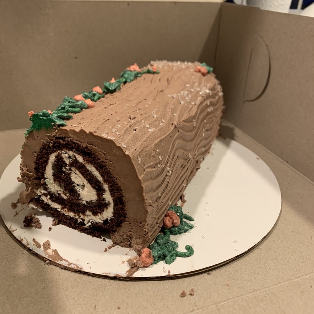 Papa Ganache - Vegan and gluten-free Yule log. - Cupcakes Near Me - Cranford, New Jersey Papa Ganache - Vegan and gluten-free Yule log. - Cupcakes Near Me - Cranford, New Jersey