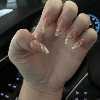 BELLA NAILS - Updated January 2025 - 52 Photos & 22 Reviews - 1350 Hwy