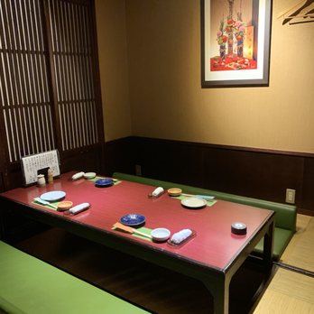 ちゃもろダイニング 那覇・新都心・おもろまちの創作和食「おもろダイニング山葵」