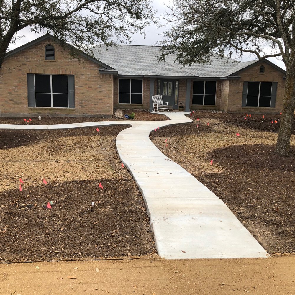 Ace Contractors - Flowing, creative solution to our sidewalk needs. - Masonry/Concrete Near Me