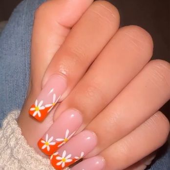 MOI Nails Studio - Nail Salons Near Me - Los Angeles, California