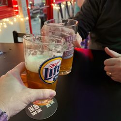 POPPIN Pizza - Always great beer and pizza!