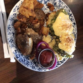 Tupelo Honey Southern Kitchen & Bar - Advacato toast - Southern Near Me - Franklin, Tennessee