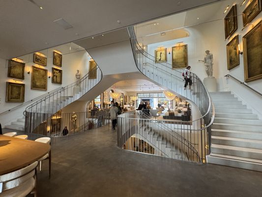 RH NEWPORT BEACH | THE GALLERY AT FASHION ISLAND - Updated October 2025 ...