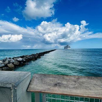 South Pointe Park - Parks Near Me - Miami Beach, Florida South Pointe Park - Parks Near Me - Miami Beach, Florida
