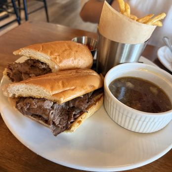 Freda's Fine Food & Drink - French Dip - Pizza Near Me - Moorpark, California Freda's Fine Food & Drink - French Dip - Pizza Near Me - Moorpark, California