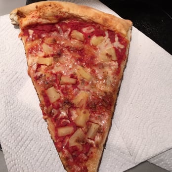 Ian’s Pizza Madison | State Street - Almost no cheese or toppings. It came cold and burnt on bottom. Don't order from here unless you want overpriced bad pizza. - Pizza Near Me - Madison, Wisconsin