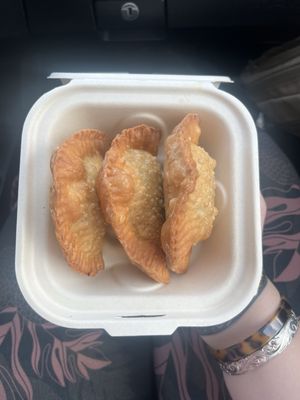 Aloha De Nada Empanadas by null
