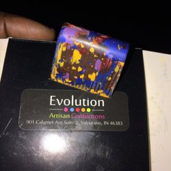 Evolution Artisan Confections - HOT TASTY  TREAT, and beautiful too.