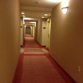 Hampton Inn Lincoln - Hallway of hotel. - Hotels Near Me - Lincoln, Illinois Hampton Inn Lincoln - Hallway of hotel. - Hotels Near Me - Lincoln, Illinois