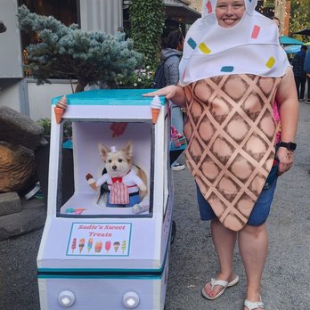 Saint Paul Brewing - Dog costume party! - Breweries Near Me - Saint Paul, Minnesota Saint Paul Brewing - Dog costume party! - Breweries Near Me - Saint Paul, Minnesota