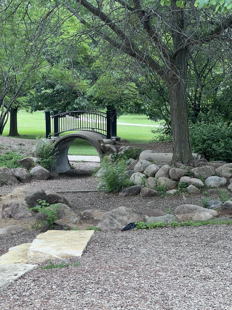 Willow Creek Park Image