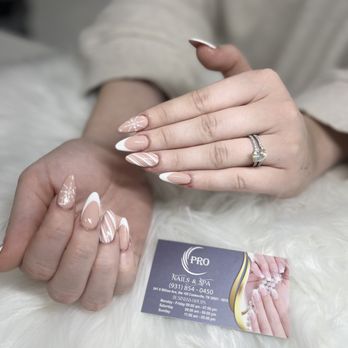 PRO Nails & Spa - Nail Technicians Near Me - Cookeville, Tennessee