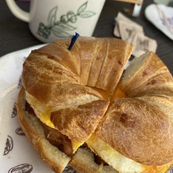 San Julian's Coffee - Delicious breakfast with outdoor seating! - Coffee & Tea Near Me - Winter Park, Florida San Julian's Coffee - Delicious breakfast with outdoor seating! - Coffee & Tea Near Me - Winter Park, Florida