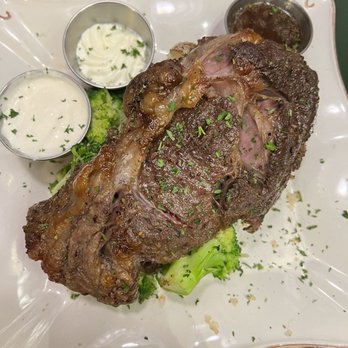 Martin's Tavern - End Cut Prime Rib - Breakfast & Brunch Near Me - Washington, DC, District of Columbia