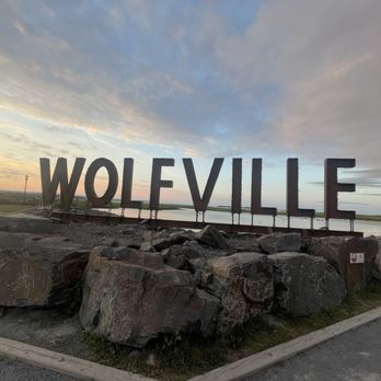 Waterfront Park - Parks Near Me - Wolfville, Nova Scotia Waterfront Park - Parks Near Me - Wolfville, Nova Scotia