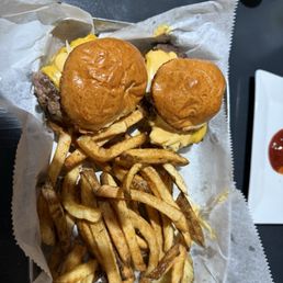 Cheeseburger Sliders