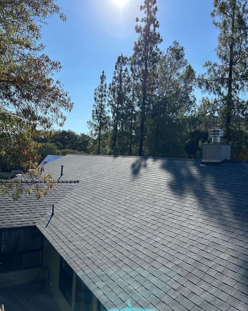 Slide of Arenas Contracting