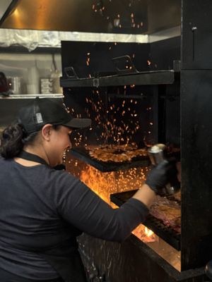 Hecho Al Carbon by null