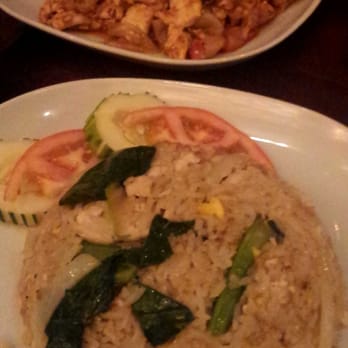 Centre Thai Bistro - Fried rice and drunken noodles - Thai Near Me - East Rockaway, New York