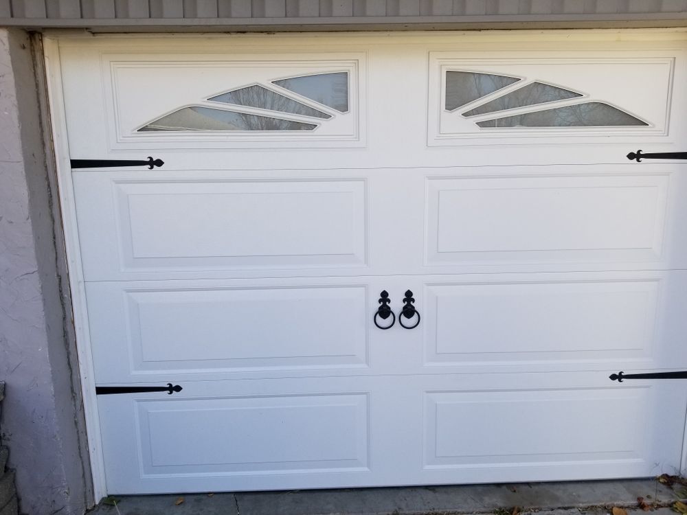 Auen Door - Garage Door Contractor in Omaha, NE