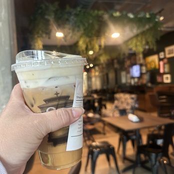 1888 Coffee House - Banana bread iced latte - Coffee & Tea Near Me - Kansas City, Missouri