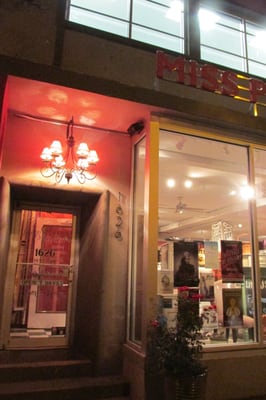 Miss Pixie's by null