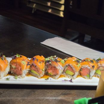 Sushi Blue Wave - Sushi Bars Near Me - Lihue, Hawaii