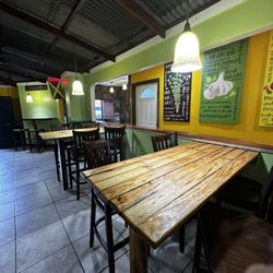 Tropics Jerk Center - Interior seating