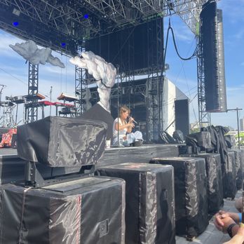 Pier 17 - Tove Lo Q&A sound check experience.  I asked her: Is a hotdog a sandwich? - Venues & Event Spaces Near Me - New York, New York