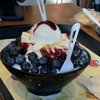 Sulbing - Blueberry Cheese Bingsoo - Desserts Near Me - Santa Clara, California Sulbing - Blueberry Cheese Bingsoo - Desserts Near Me - Santa Clara, California