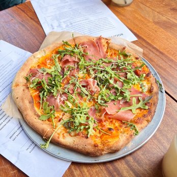 Rooftop 25 - Margherita Pizza - Cocktail Bars Near Me - San Francisco, California