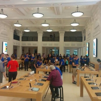 Apple Brisbane - Computers Near Me - Brisbane, QLD