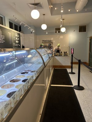 Jeni's Splendid Ice Creams by null