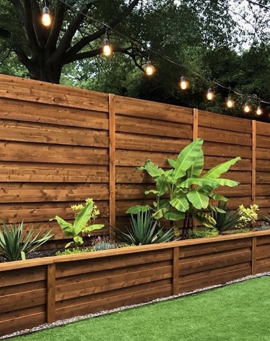 Slide of AROH’S Fencing & More