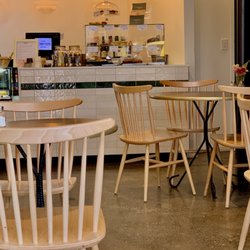 Cafe Tennyson and Bistro - Indoor seating too!