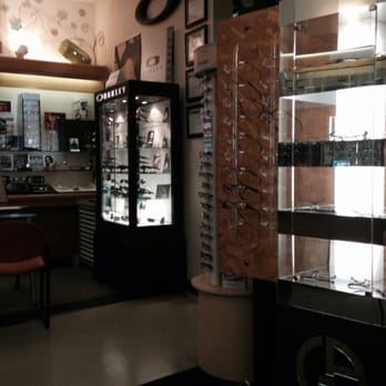 Vision Center Optometry - Nice choicenof frames - Optometrists Near Me - Whittier, California Vision Center Optometry - Nice choicenof frames - Optometrists Near Me - Whittier, California