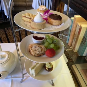 Gryphon Tea Room - Afternoon tea - Tea Rooms Near Me - Savannah, Georgia Gryphon Tea Room - Afternoon tea - Tea Rooms Near Me - Savannah, Georgia