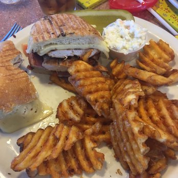 State Line Diner - Chicken cordon bleu panini yummm - Diners Near Me - Mahwah, New Jersey State Line Diner - Chicken cordon bleu panini yummm - Diners Near Me - Mahwah, New Jersey