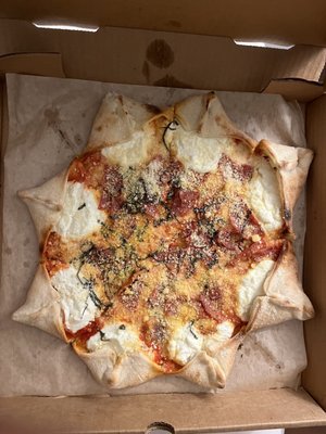 Mister O1 Extraordinary Pizza by null
