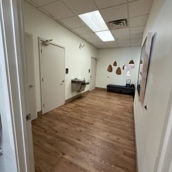 Health Evolution - Restroom area