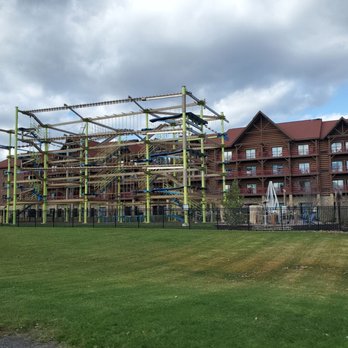 Great Wolf Lodge - Resorts Near Me - Scotrun, Pennsylvania