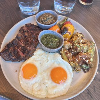 ¡VIVA! - Steak and Eggs - Mexican Near Me - Las Vegas, Nevada