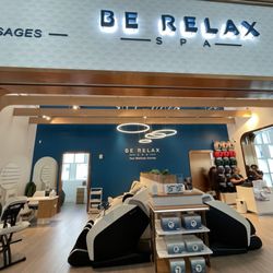 George Bush Intercontinenetal - Terminal D - new spa across gate D1