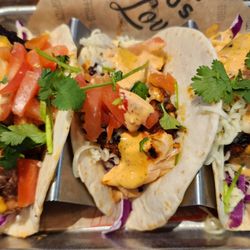 The Shack Wings & Brews - Fish tacos