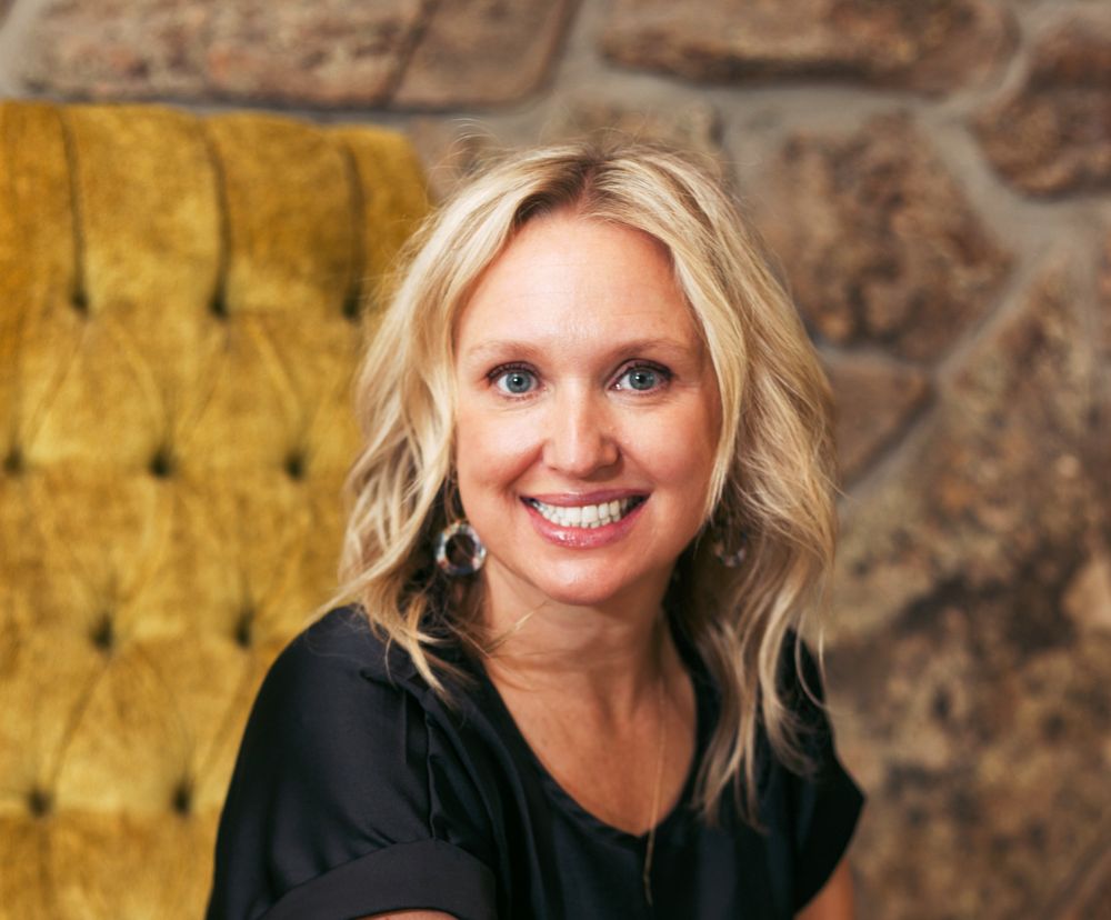 KLOCK AGENTS REMAX ADVANTAGE Updated June 2024 1331 W Omaha St