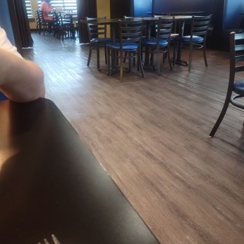 Colin's Seafood and Grill - Dining area to the right side - Cajun/Creole Near Me - Baltimore, Maryland
