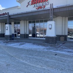 Snap Fitness - Front entrance